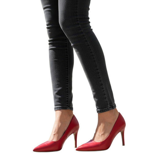 Prada Leather Pointed Toe Pumps Heels