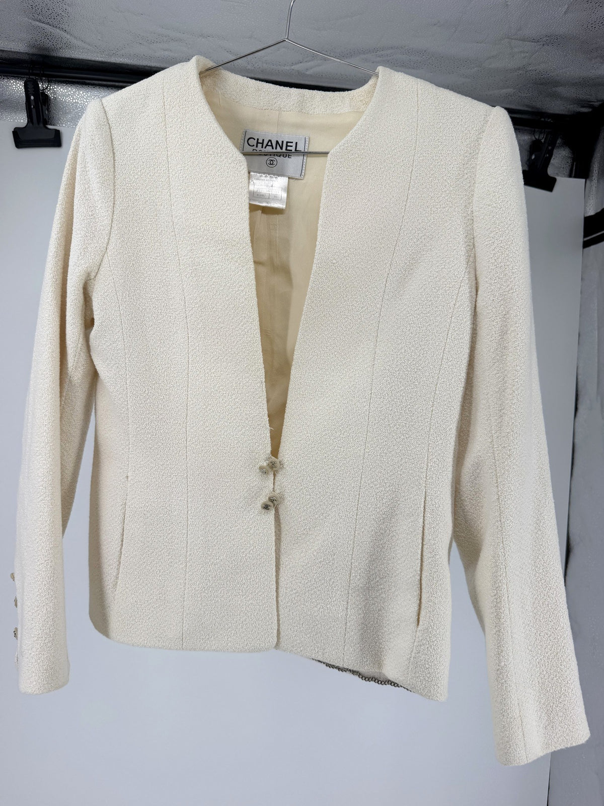 Chanel Boutique Cropped Ivory Bouclé Jacket Chain Hem