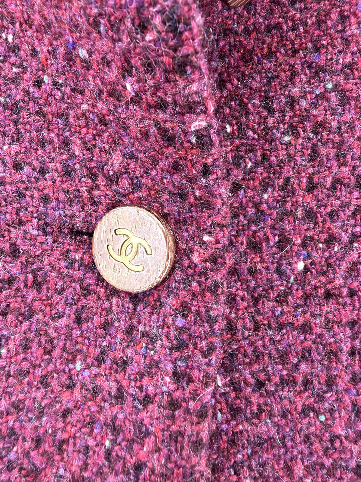Chanel Burgundy Tweed Jacket Camellia Lining FR40