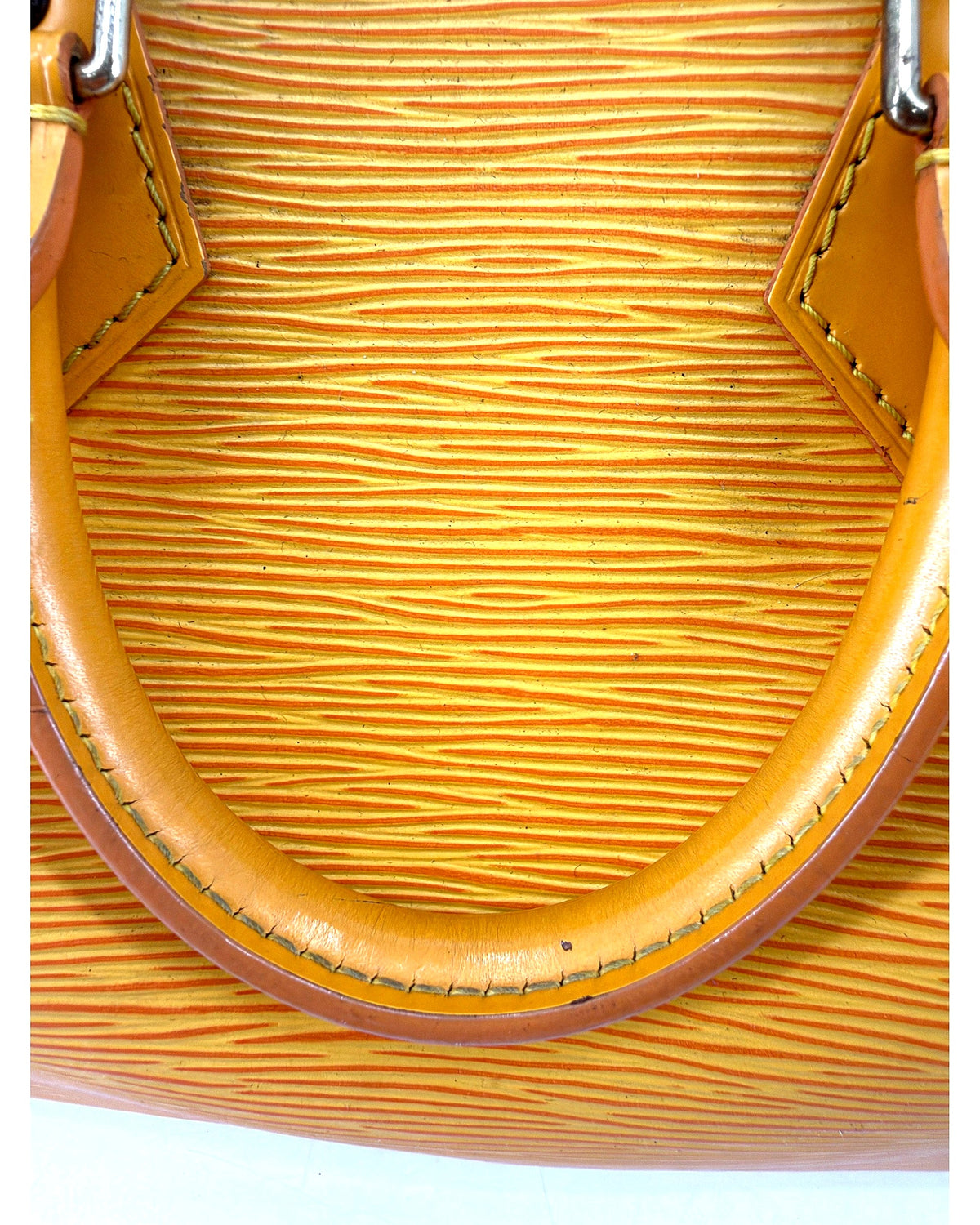 Louis Vuitton Epi Leather Speedy 25 Tassil Yellow Top Handle Bag Vintage