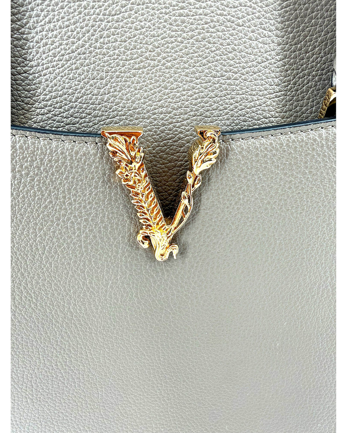 Versace Virtus Large Top Handle Bag Taupe Grey Grainy Calf Leather Gold V NEW