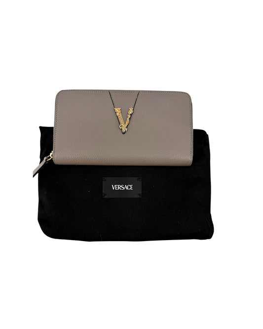 Versace Virtus Zip Around Wallet Taupe Grey Grainy Calf Leather Gold V NEW
