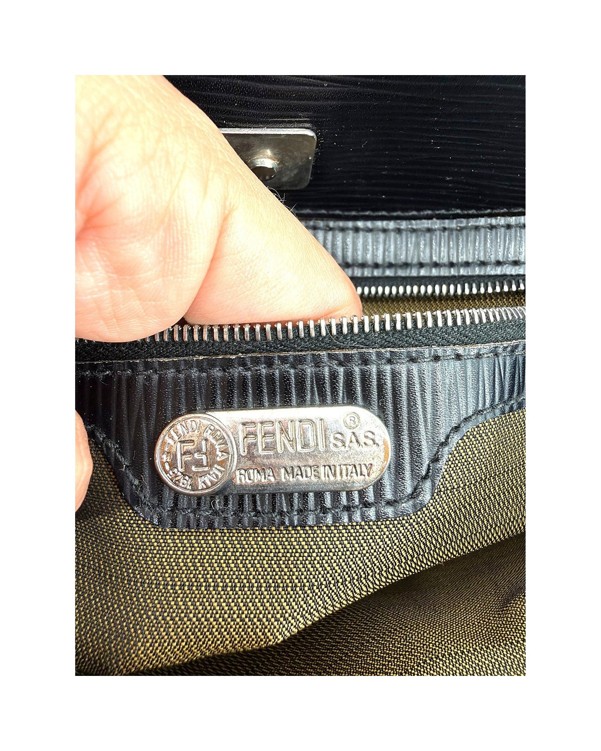 Fendi Vintage Black Ridged Leather Shoulder Tote Bag Embossed FF Logo Italy