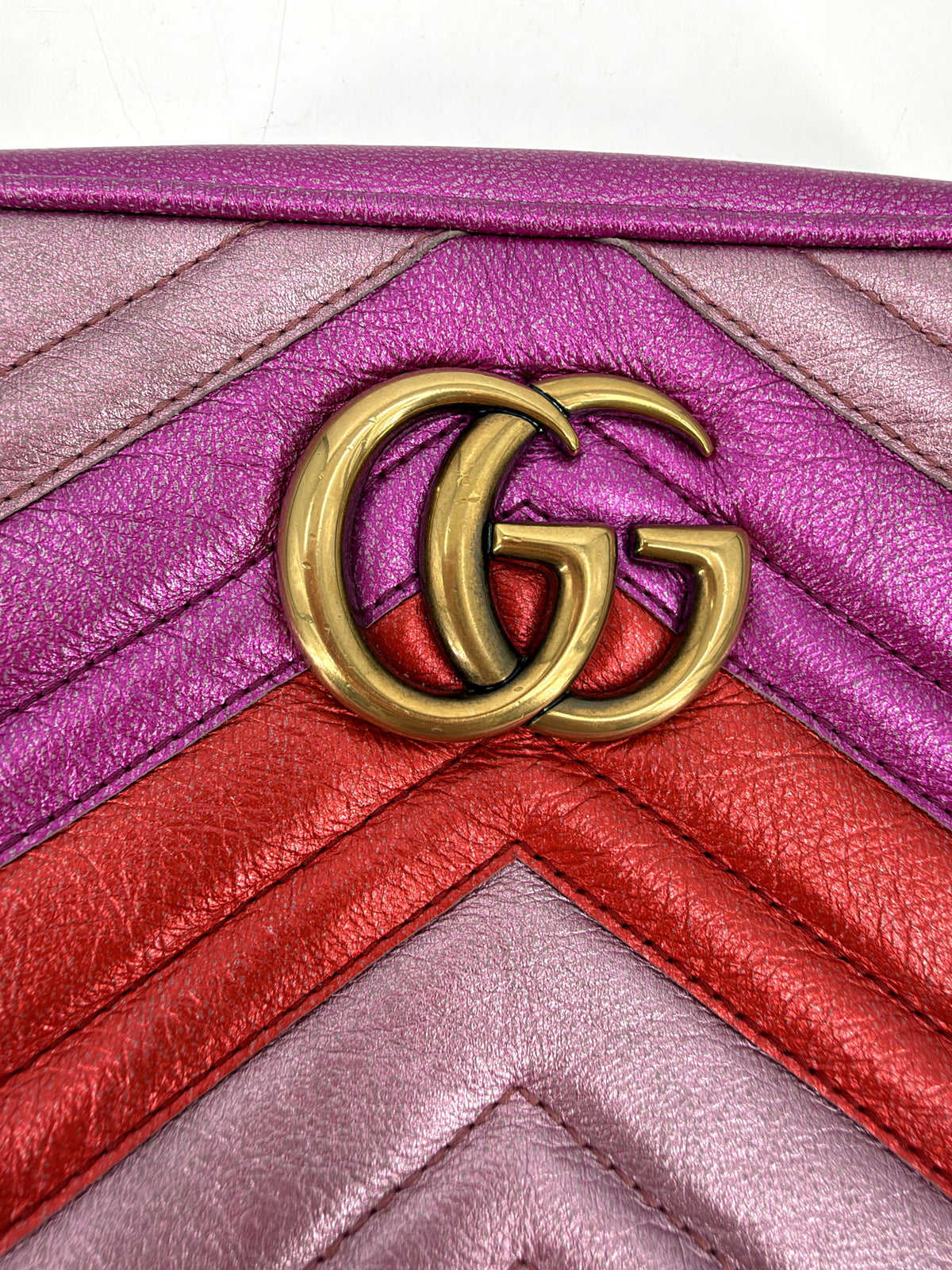 Gucci GG Marmont Small Matelasse Camera Bag Metallic Pink Red Chevron Heart 447632