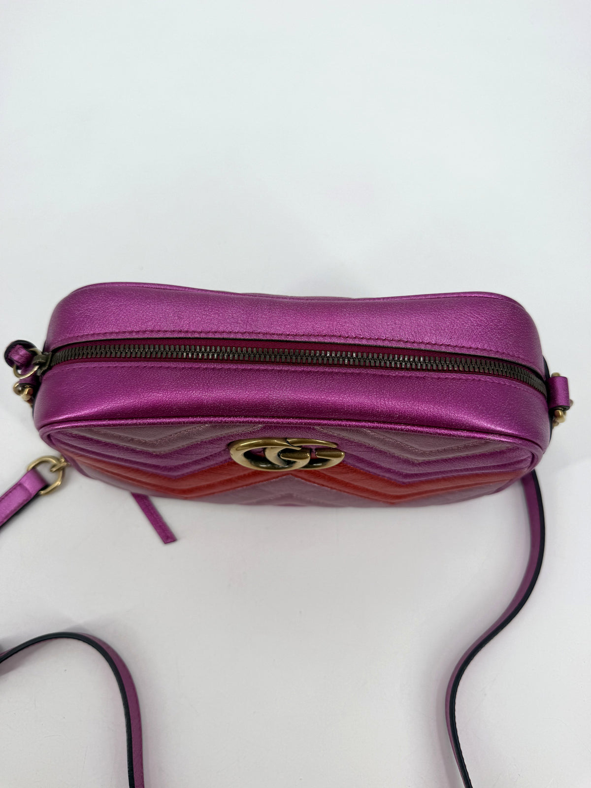 Gucci GG Marmont Small Matelasse Camera Bag Metallic Pink Red Chevron Heart 447632