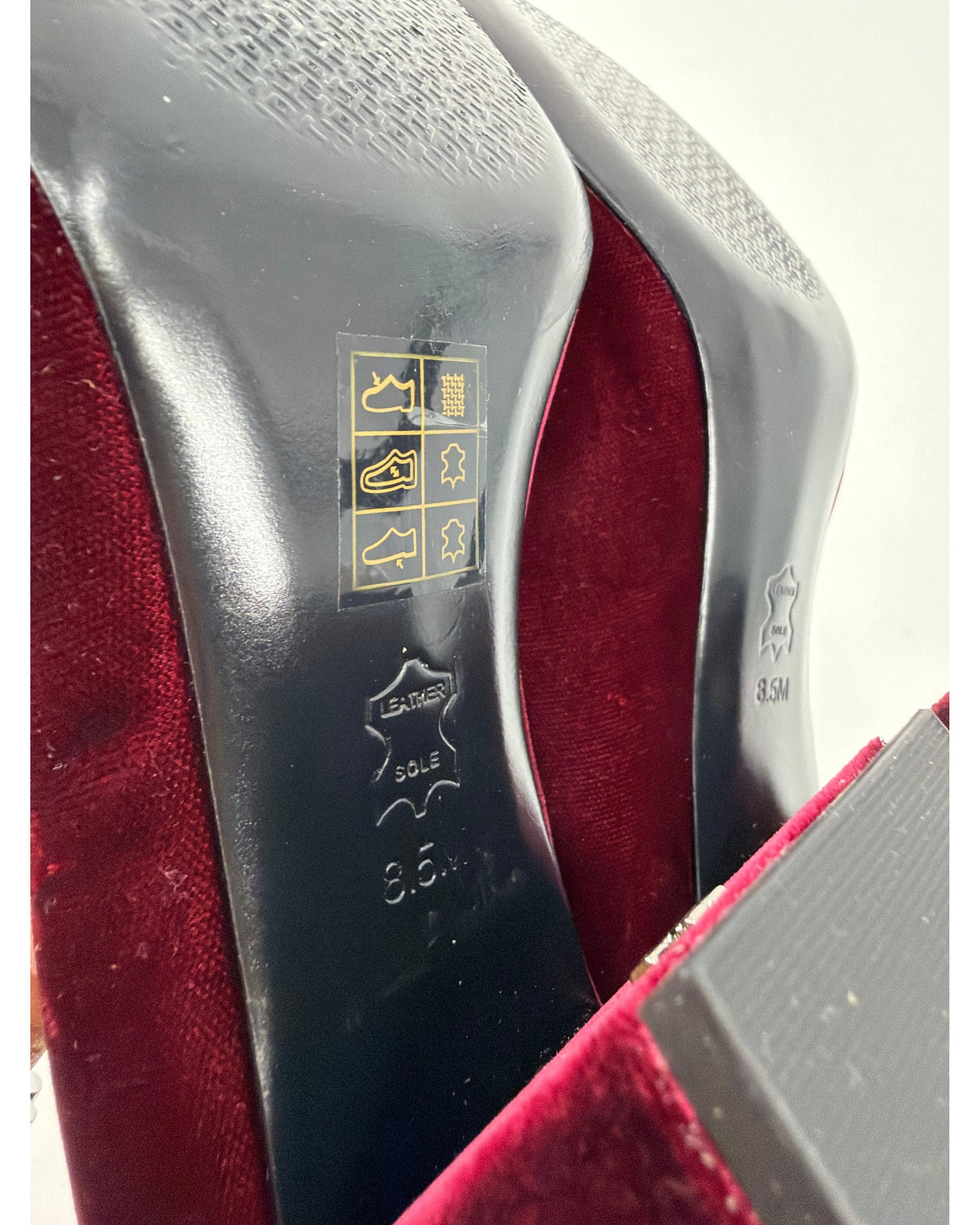 Tory Burch Josephine Burgundy Velvet Crystal Bow Block Heel Pumps Round Toe Size 8.5