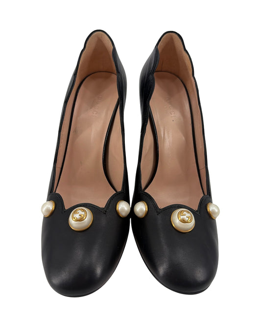 Gucci Willow Black Leather Pearl GG Scalloped Block Heel Pumps Size 38 Made in Italy