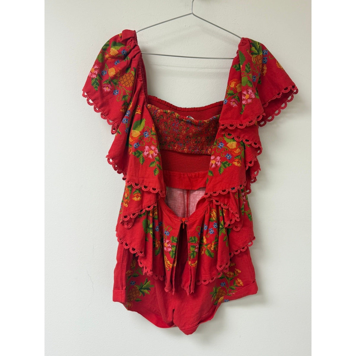 Farm Rio Red Ruffle Smocked Romper Tropical Romance Women's Size M