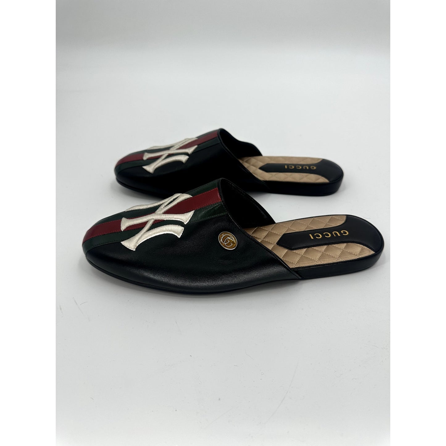 Gucci X NY Yankees Leather Logo Slip-On Slipper Mules