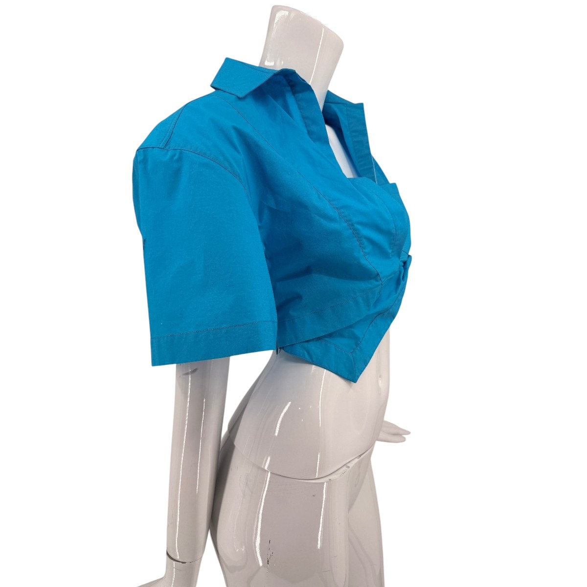 Jacquemus La Chemise Capri Cropped Asymmetric Hem Shirt