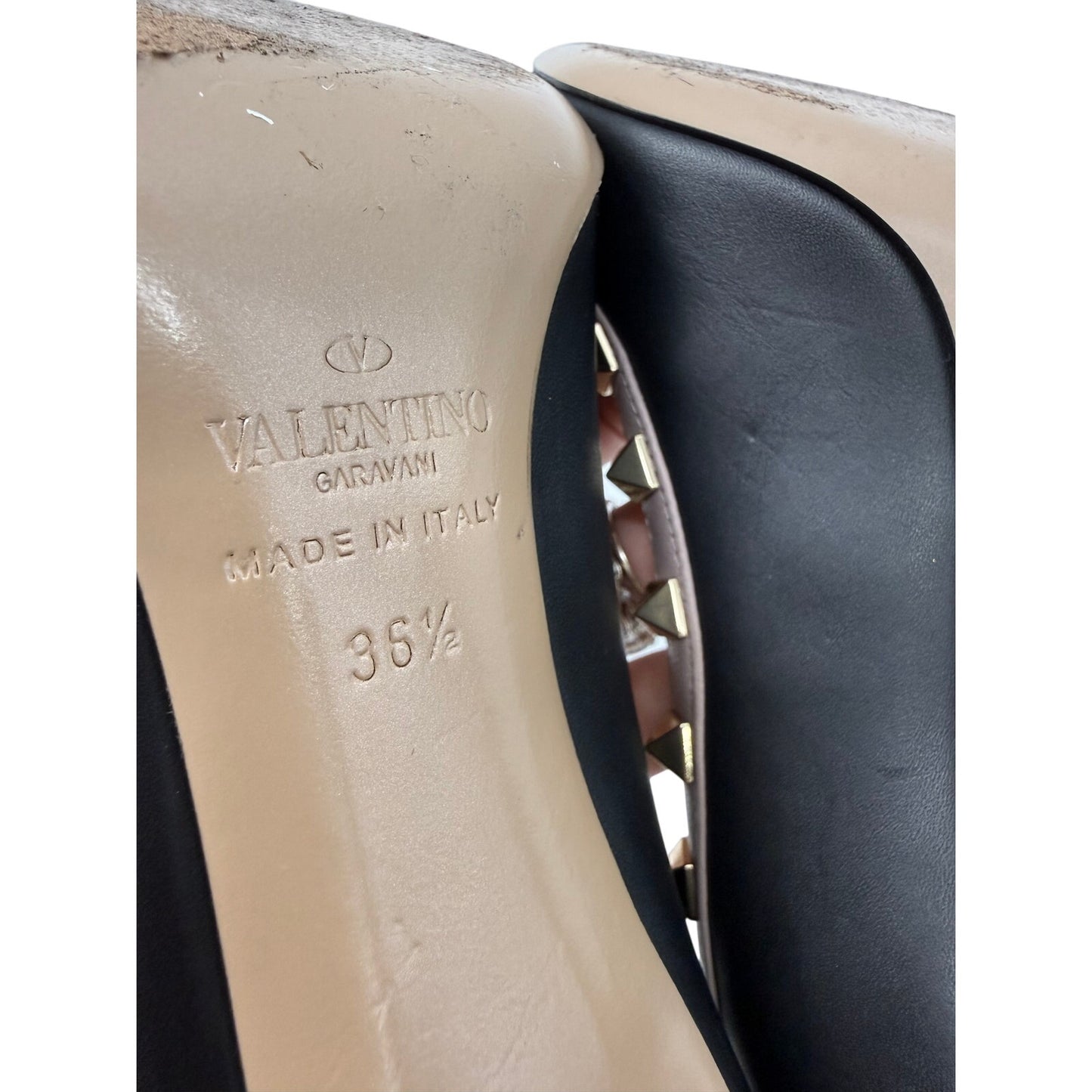 Valentino Garavani Leather Rockstud Accent Pumps Heels