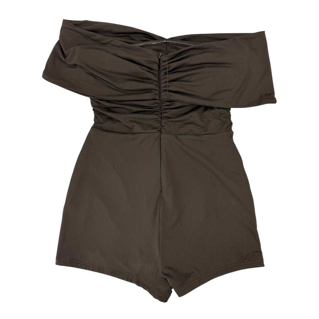 superdown Cher Black Off Shoulder Ruched Romper