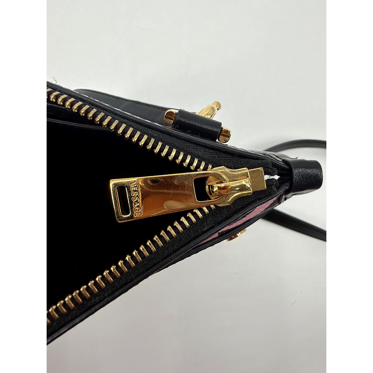 Versace La Greca Pink Black Zip Crossbody Clutch Leather Strap Gold Italy