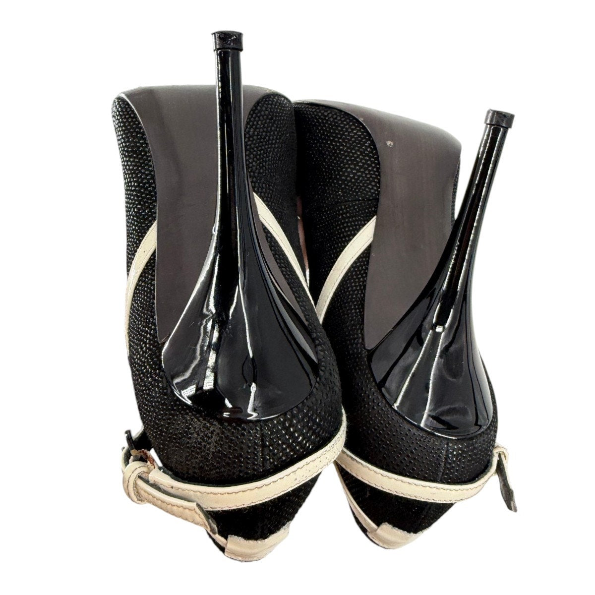 Stuart Weitzman Black & Ivory Pointed Toe Pumps Slip On Heels Women's Size 6.5M