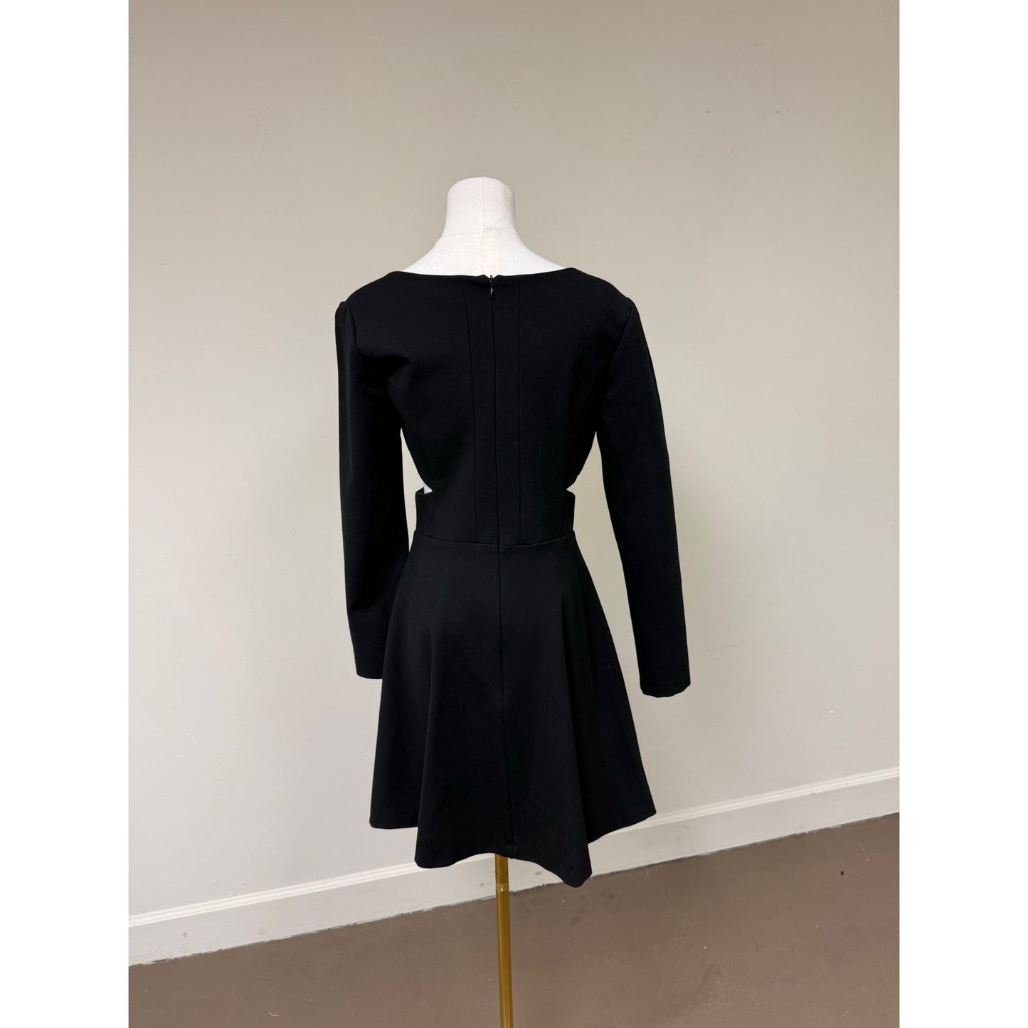 Halston Heritage Long Sleeve Mini Dress V-Neck Cutouts Women's