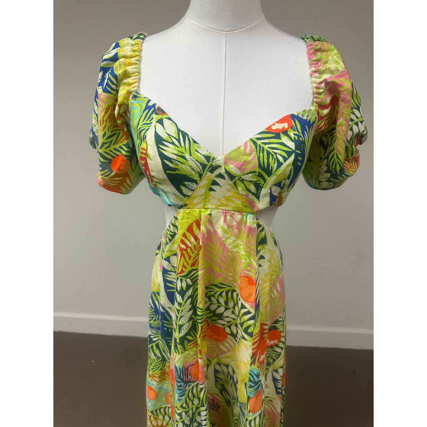 Staud Linen Plant Motif Puff Sleeve Cut-Out Coliseum Maxi Dress