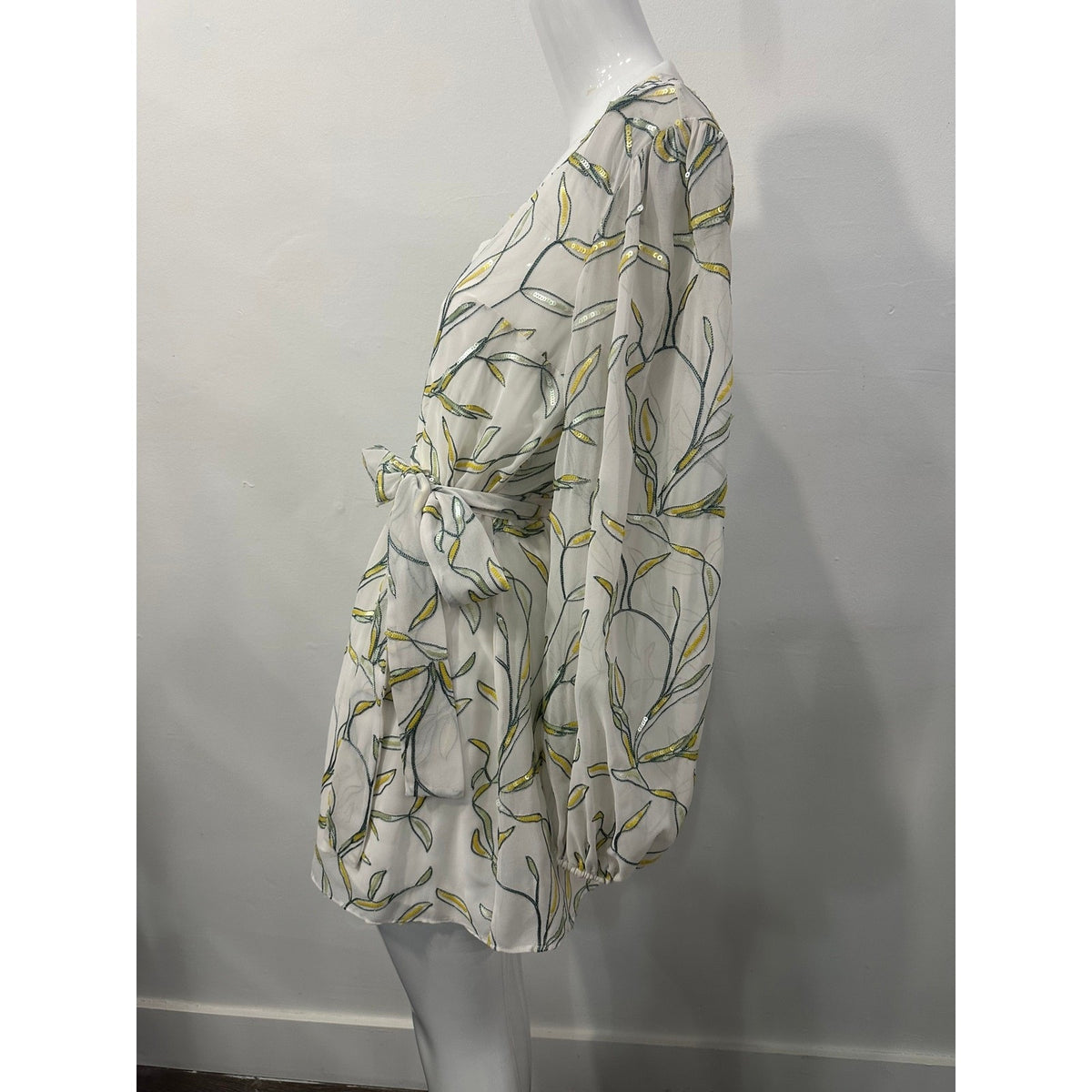 NWT Alexis White Embellished Leaf V-Neck Long Sleeve Mini Dress Women's Size XS