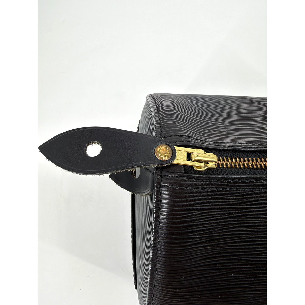 Louis Vuitton Epi Leather Speedy 35 Black Noir Top Handle Bag Vintage