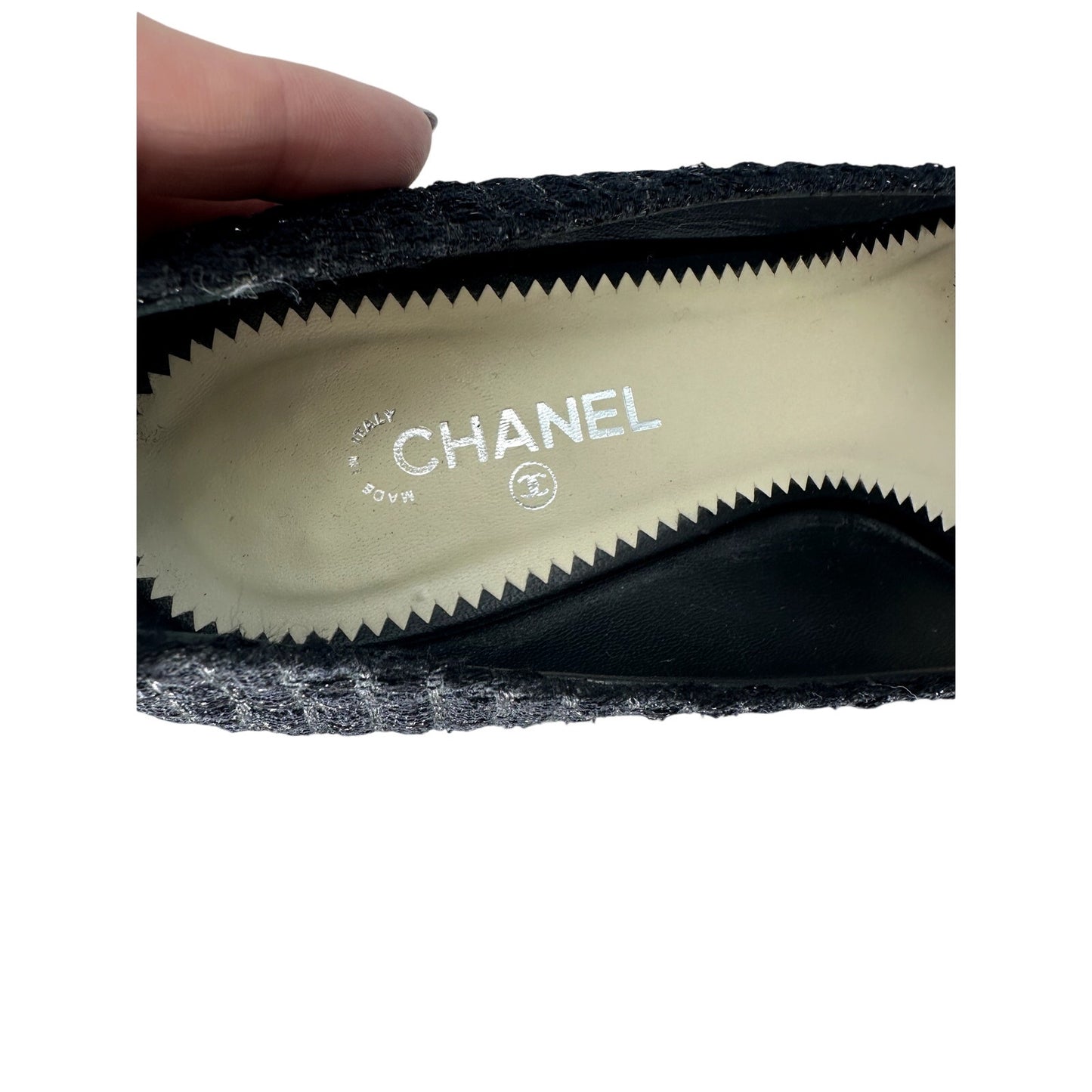 Chanel Tweed Pointed Cap Toe Pumps Heels