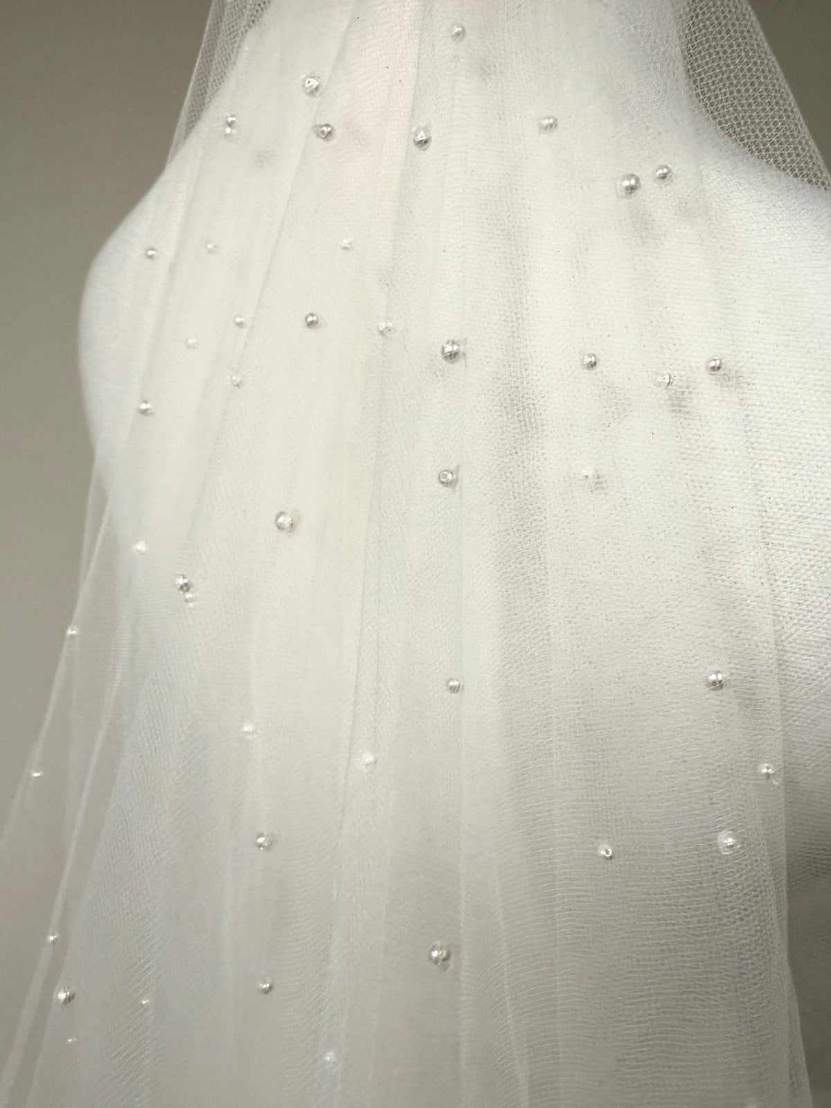 Pearl wedding veil