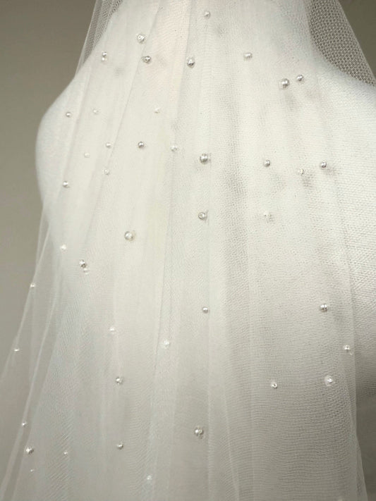 Pearl wedding veil