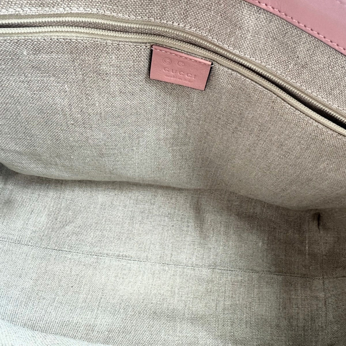 Gucci Leather Microguccissima Tote Bag