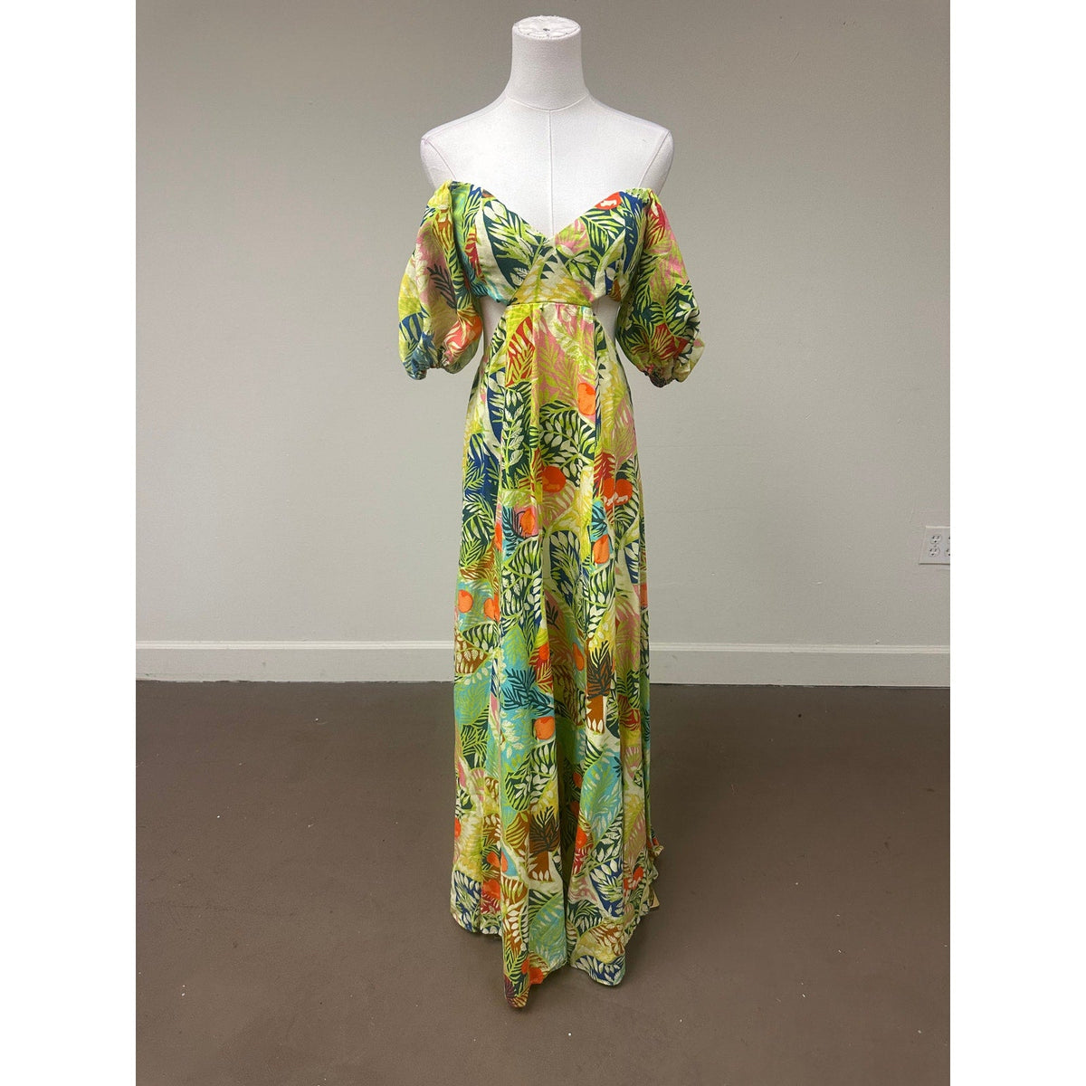 Staud Linen Plant Motif Puff Sleeve Cut-Out Coliseum Maxi Dress