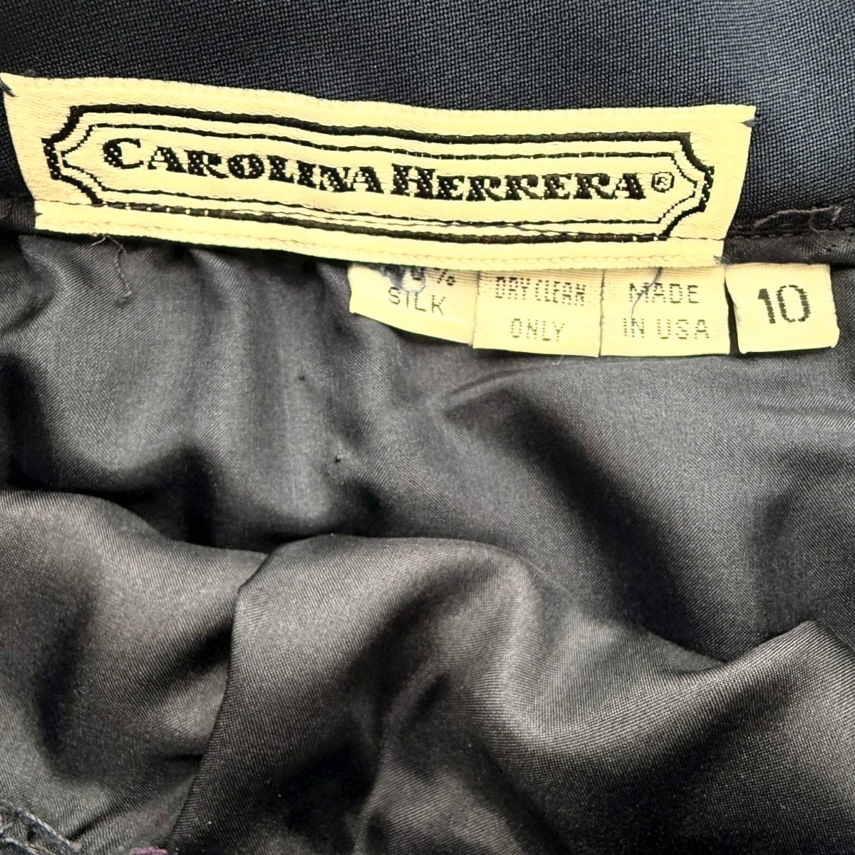 Carolina Herrera Silk Sleeveless Vest Pencil Skirt Set