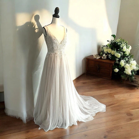 Donata by Rosa Clará Lace Beaded Tulle A-Line Wedding Dress Ivory